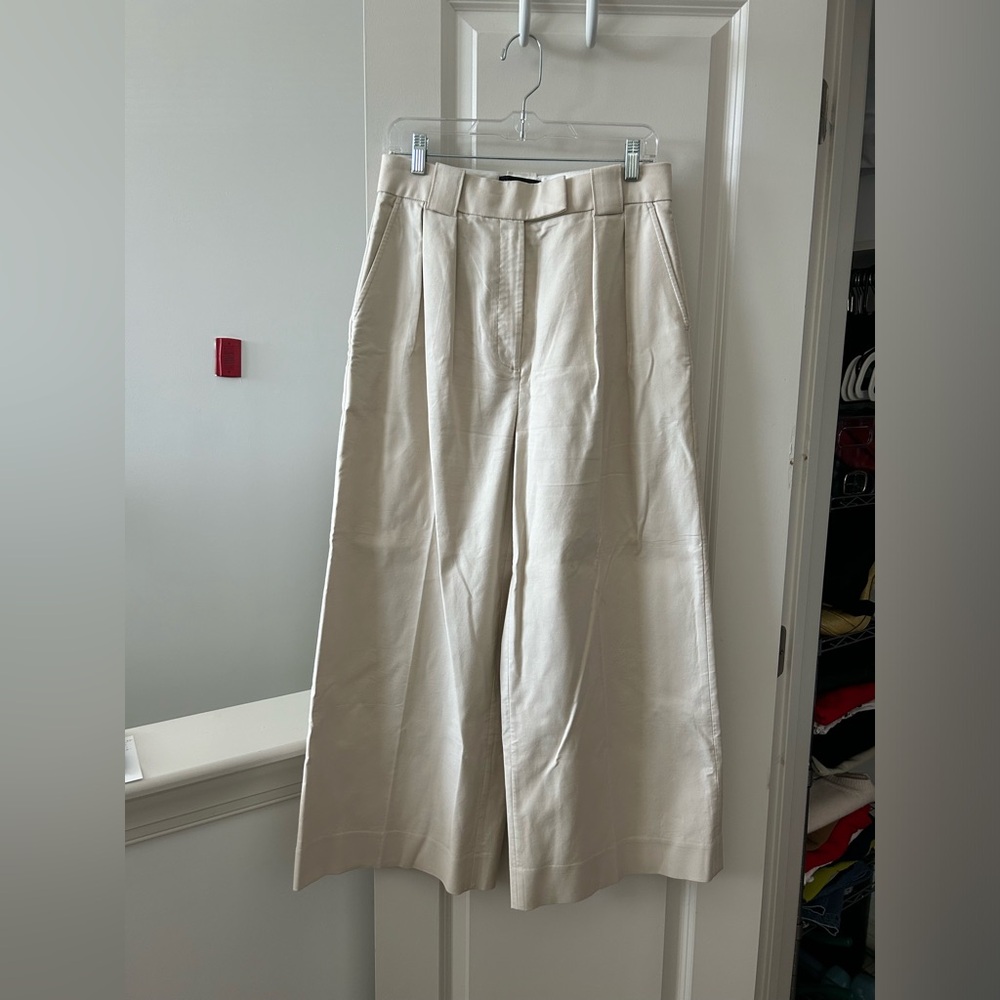 Banana Republic wide leg cropped trousers, size US6